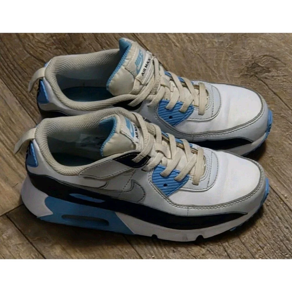 NIKE AIR MAX 90 Kids sneakers in Laser Blue - Size 3